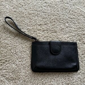 Black Universal Thread Wristlet Wallet